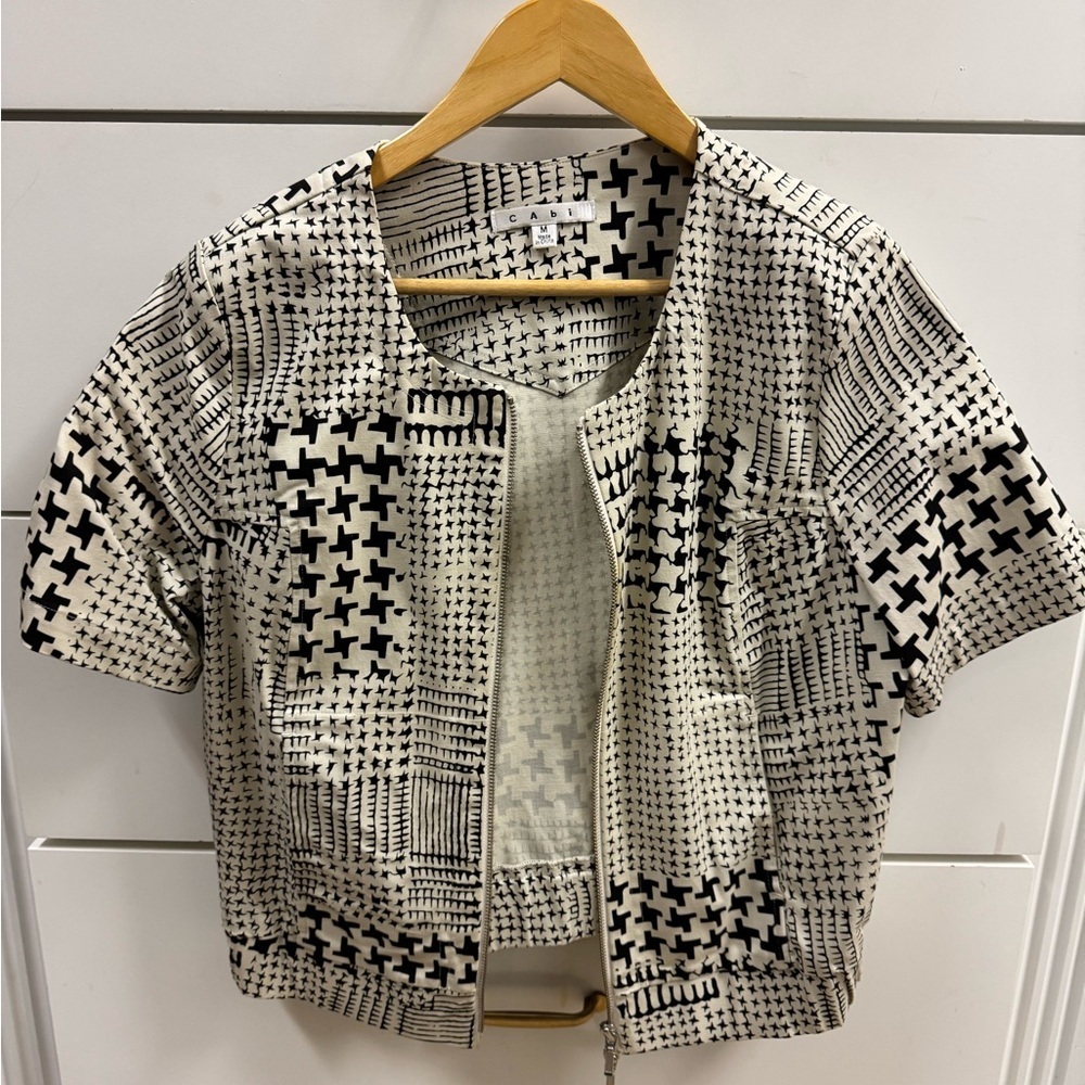 CAbi- Coupe Bomber Jacket  Off-White and Black Jacket-Medium - Picture 2 of 10